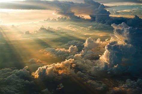 Sunset from above the clouds : pics