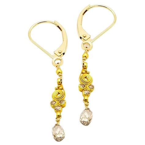 Diamond Gold Dangle Earrings For Sale at 1stdibs