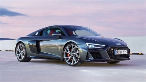 Download wallpaper: Audi R8 V10 RWD Coupe 3840x2160