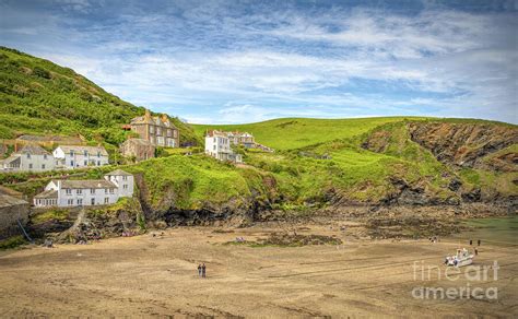 Port Isaac Beach Photograph by Viv Thompson