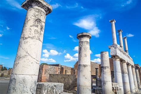 Ancient Ruins of Pompeii, Italy Stock Photo - Image of city, stone ...