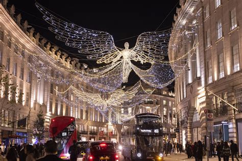 18 Enchanting Photos Of London's Lovely Christmas Lights | Londonist