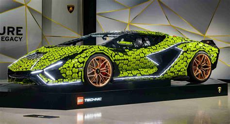 1:1 Scale LEGO Technic Lamborghini Sián FKP 37 Goes On Display, Made Out Of 400,000+ Pieces ...