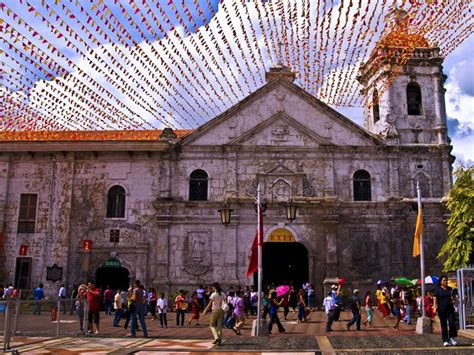 MY ARCHITECTURAL MOLESKINE®: COLONIAL ARCHITECTURE IN THE PHILIPPINES (1).