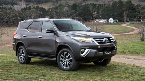 2016 Toyota Fortuner - Gallery | Top Speed