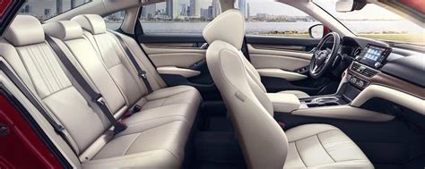 2020 Honda Accord Interior | Valley Honda