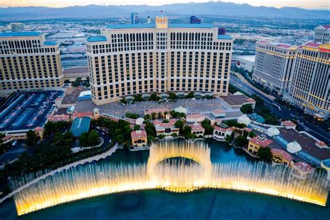 Aerial View of Musical Fountains in Las Vegas Editorial Photo - Image of evening, america: 26214446