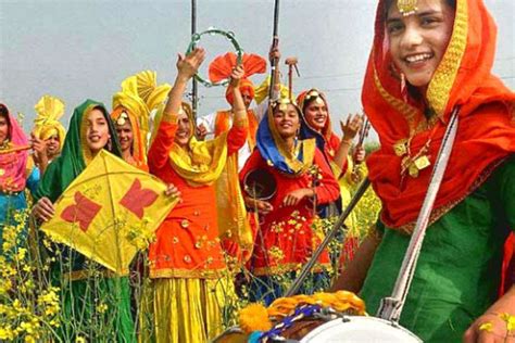 Basant Panchami 2018 celebration in India | Saraswati Puja | Times of India Travel