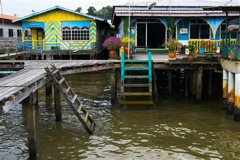 Feast Your Eyes on Brunei’s Magical Village on Stilts – Fodors Travel Guide