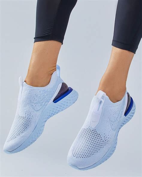 Laceless sneakers yes please!! 😍👟 ️ Shop the Nike Epic Phantom React now! | Nike running shoes ...