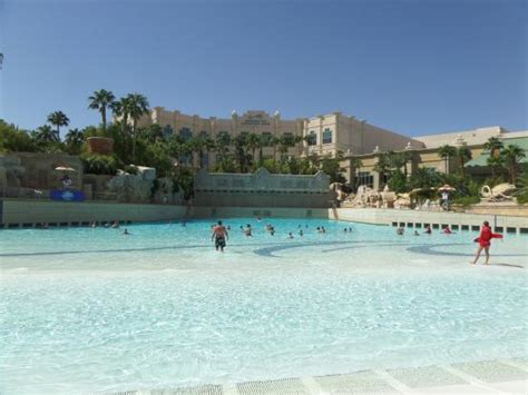 wave pool - Picture of Delano Las Vegas, Las Vegas - TripAdvisor