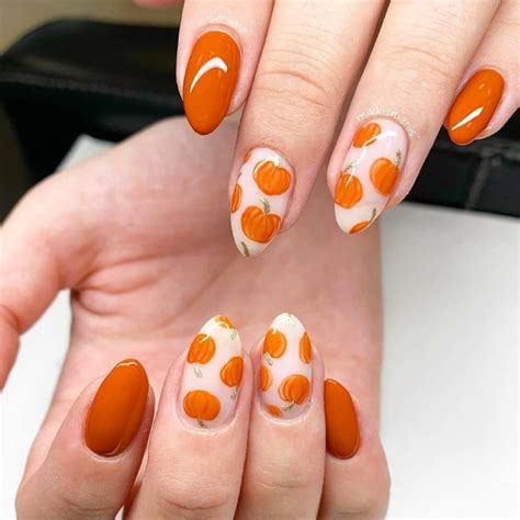 28 Halloween Nail Art Ideas for All the Different Tastes out There