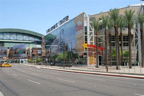 Phoenix Suns Arena Outside - Mariiana-blog