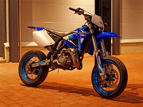 Yz 125 sm.. So pretty! | Yamaha dirt bikes, Sports bikes motorcycles ...