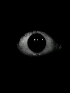 PRblackberry: SCARY EVIL EYES (ASUSTA A TUS AMIGOS CON ESTE BLOQUEADOR dE PANTALLA)