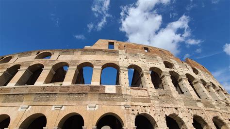 Touring the Colosseum in Rome – Better Together Travel Stories