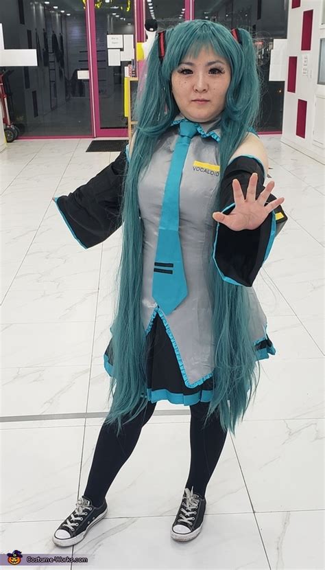 Miku Hatsune Costume