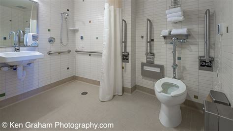 PNU Patient Bathroom — Davis Constructors & Engineers, Inc.