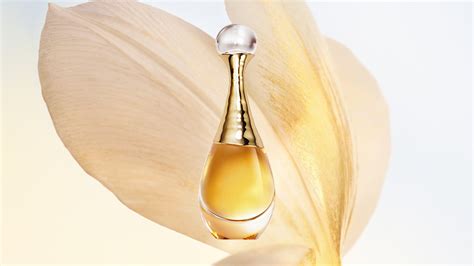 L’Or de J’adore: An Icon Of Fragrance Is Evolved To Its Finest Form