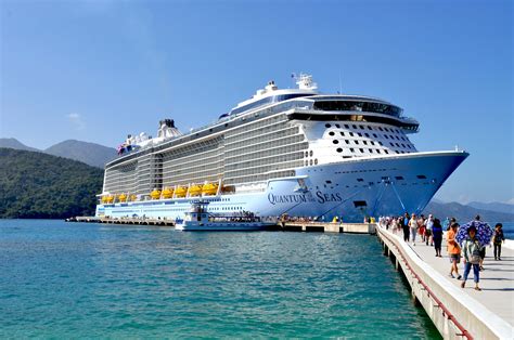 royal caribbean quantum of the seas port Quantum of the seas - Cruise Room Ideas