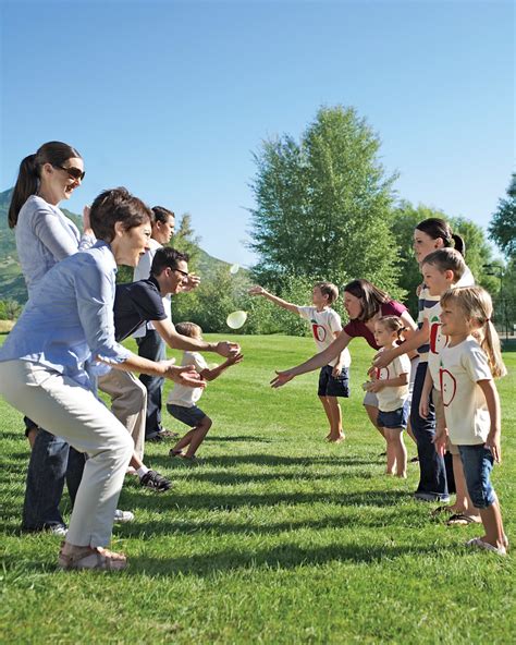 Games For Family Reunions Outdoors | Gameita