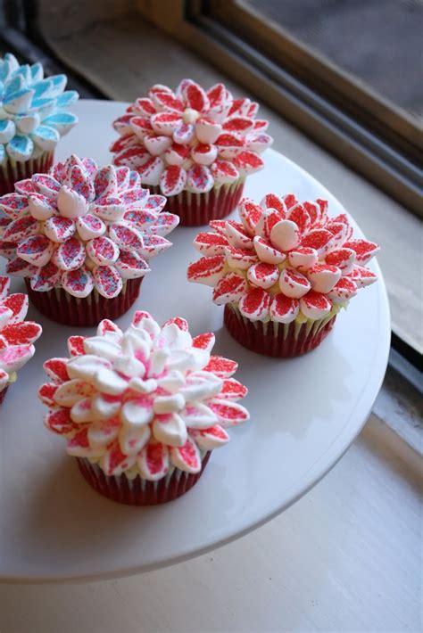 Cupcake Decorating 15 | Decorating Ideas