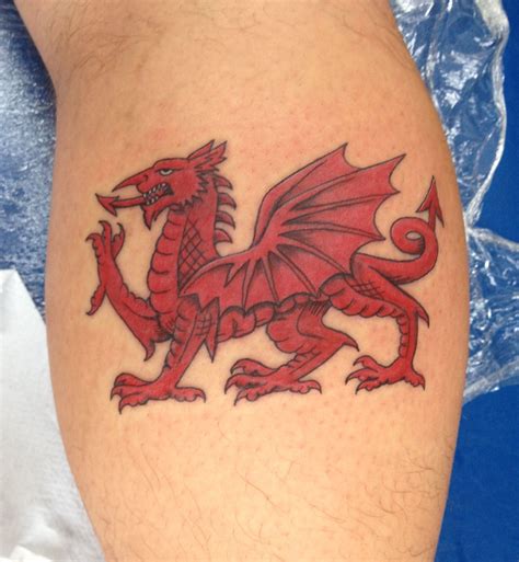 Pin by Cathy Jones Arnold on wales | Welsh tattoo, Dragon tattoo designs, Dragon tattoo