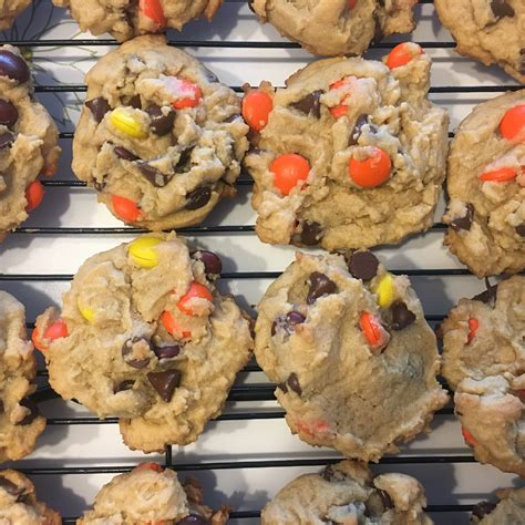 Reese’s Pieces Cookies – SMiLes by Meg