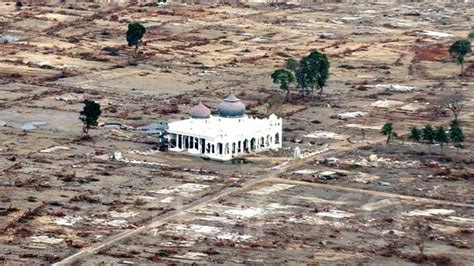 Gempa Tsunami Aceh 2004 – newstempo