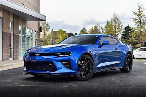 Chevrolet Camaro SS 6th Gen Blue Savini SV-F 4 Wheel | Wheel Front