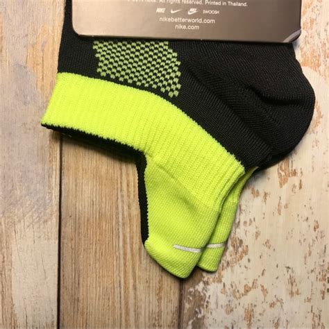 Nike | Accessories | Nike Elite Lightweight No Show Tab Reflective Sock | Poshmark