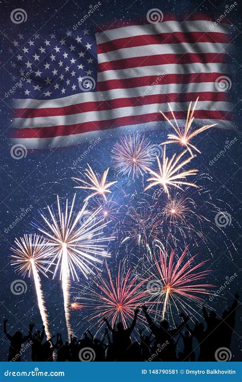 Fireworks on Independence Day of America Stock Image - Image of family, anniversary: 148790581