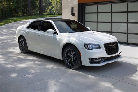 2022 Chrysler 300 Recalls