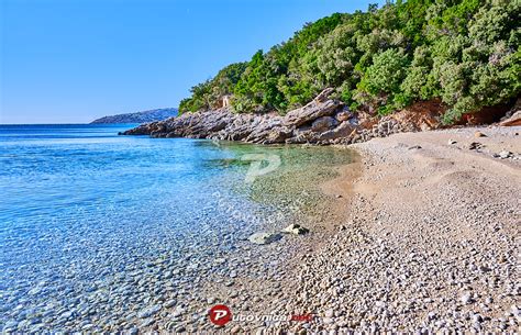 Sadić Beach, Ustrine (Cres)