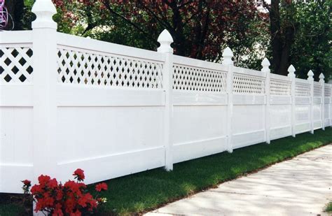 Privacy Fence Styles – Country Estate Vinyl Fence