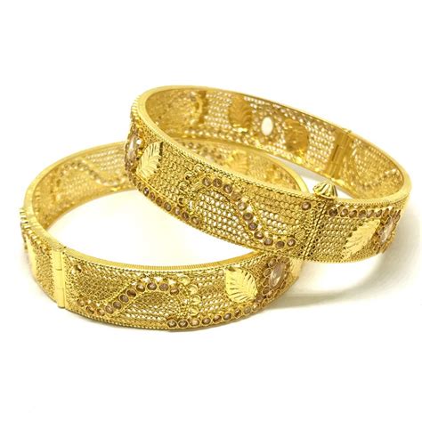 22ct Gold – Ladies Bangles with antique finish - Paul Jewellers