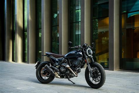 Video: Ducati Modernizes 2023 Scrambler Lineup - Roadracing World Magazine | Motorcycle Riding ...