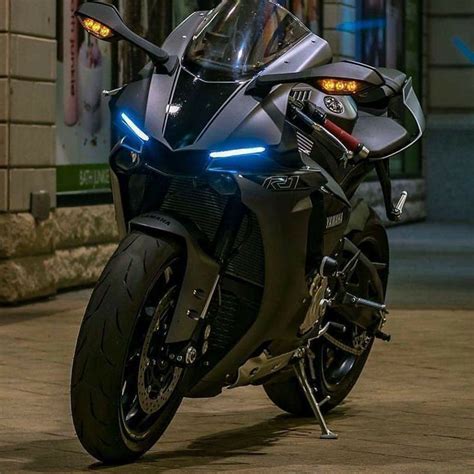 Pin by NISHANTZZ on Super Bikes | Sport bikes, Motorcycle, Yamaha ...