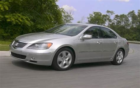 2005 Acura RL Review & Ratings | Edmunds