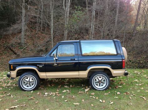 88 Ford Bronco II Eddie Bauer Edition