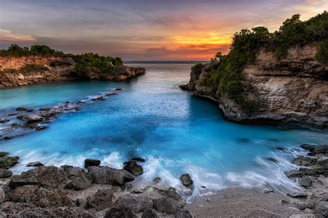 Blue Lagoon Bali - Hidden Beach In East Bali -Natural Warm Water Bathing Paradise - Diskova Bali