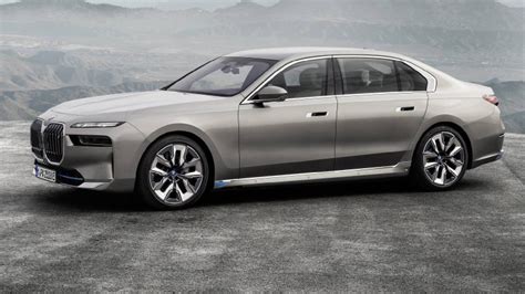 BMW India Will Launch These Five Cars in January 2023, Know Everything Here