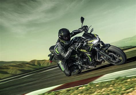 2024 Kawasaki Z650 Price, Specs, Top Speed & Mileage in India (New Model)