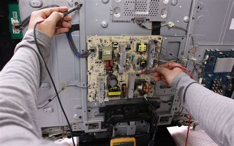 10 Tips by TV Repair Shops in Lawrence to Maintain Your TV Set