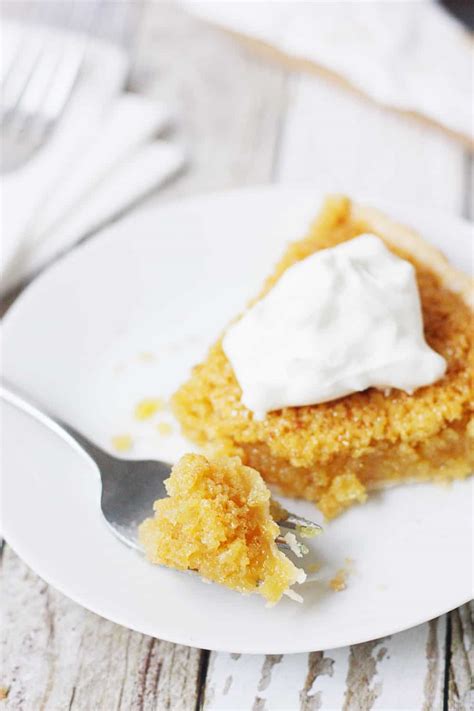 EASY Treacle Tart Recipe for Harry Potter Foodies - Half-Scratched