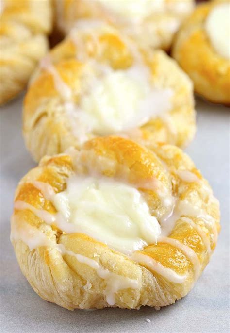 Easy Cream Cheese Danish - Cakescottage