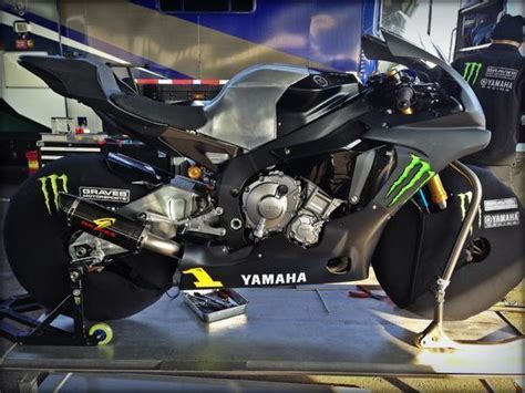 Hayes Pleased With First Test Of New Yamaha YZF-R1 Racebike ...