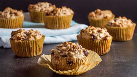 Raisin Bran Muffins | Bake It With Love