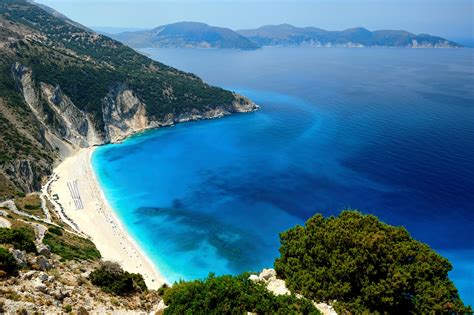 Top 9 best beaches in Greece | Skyscanner UK