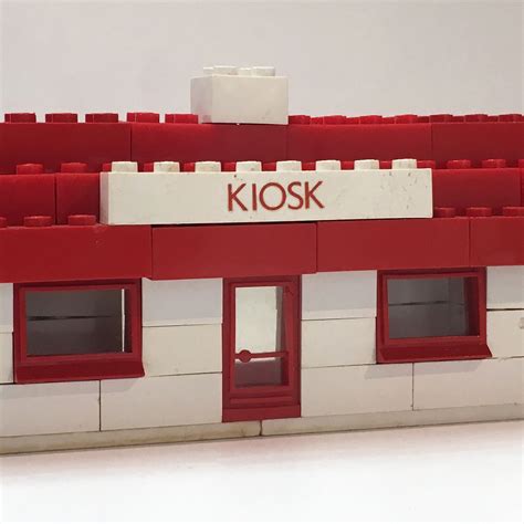 The Buildings — Our Vintage Lego Collection